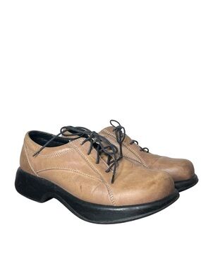 Y2K Dansko Tan Brown Leather Round Toe Chunky Lace Up Platform Oxfords Size 40